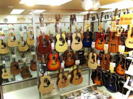 ダストボウル 伊勢崎店(群馬県伊勢崎市東本町)　TOPページ　【楽器店詳細｜Jギター】