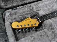 Fender American Ultra II Meteora Ebony Fingerboard Texas Tea_4