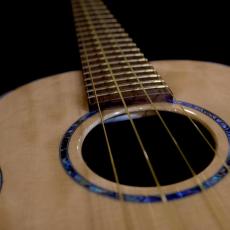 Ko'olau CS-O Tenor -Bearclaw spruce/Mastergrade koa-_11