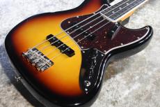 Fender American Vintage II 1966 Jazz Bass -3-Color Sunburst- #V2554489 【4.28kg】【AV II 66 JAZZ BASS RW WT3TB】_9