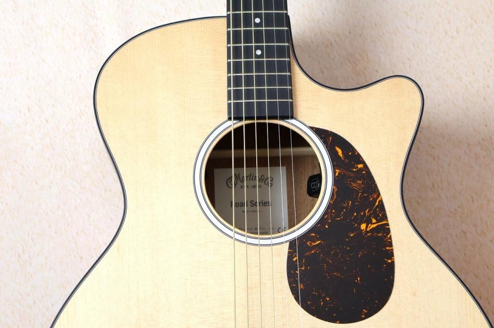 Martin 【美品中古・お買い得!】GPC-11E 2025年製 【無金利