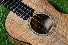 tkitki ukulele T-CUSTOM-CURLY MANGO Tenor【S/N 1661】_9