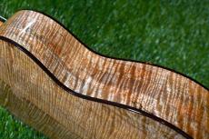 tkitki ukulele T-CUSTOM-CURLY MANGO Tenor【S/N 1661】_12