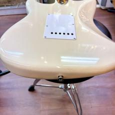 Fender Japan ST72-58US_11