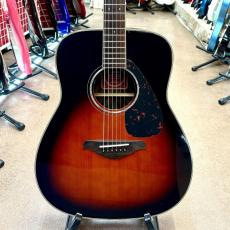 YAMAHA FG730S