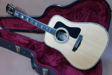 Guild D-100 / G-Mark Head Inlay・Original Peg・Solid Abalone Body Trim and Rosette and Fingerboard Inlay・Ebony Fingerboard and Bridge・Solid AA Sitka Spruce Top・Solid Indian Rosewood Side and Back【With Origina_3