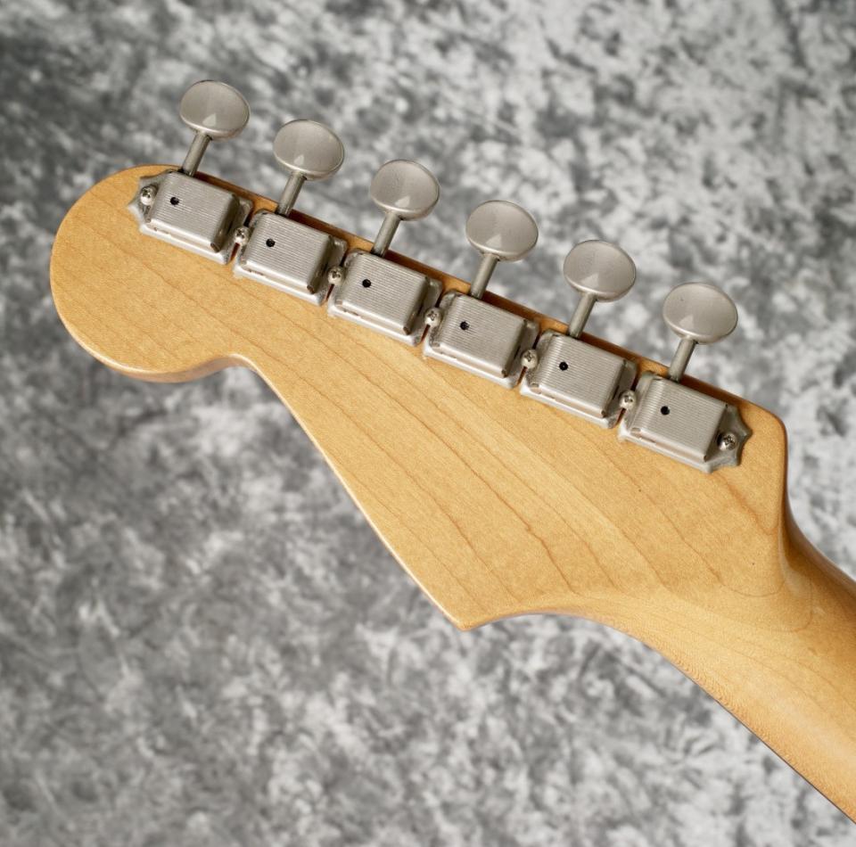 Fender American Vintage 1962 Stratocaster Thin Lacquer/ Dakota Red