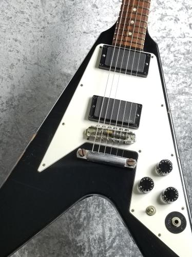 Gibson 2012 Kirk Hammett Flying V  Aged & Signed「USED」レアモデル! 4Fメタルギターフロア取り扱い