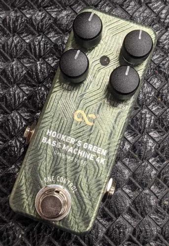 One Control Hooker's Green Bass Machine 4K