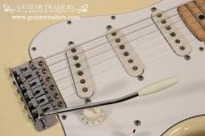 Fender 1974 Stratocaster "Original Olympic White Finish"_6