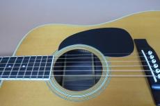 Martin D-35P / Old Style Decal Logo・Original Peg・Solid Spruce Top・Solid Rosewood Side and Back・Ebony Fingerboard and Bridge・1P-Mahogany Neck【With Original Hard Case】1989年製_12