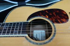 Takamine KM-70 "南こうせつ" Signature / “鳳凰 “Limited to 10・Lotus Flowers Inlay・Abalone Trim and Rosette・Solid Ezo Spruce Top・Solid Ovangcol Side and Back・With CDP-3 Pickup【With Original Case】2006年製_10