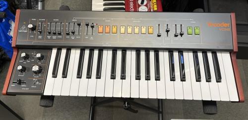 BEHRINGER VC340 VOCODER【中古】