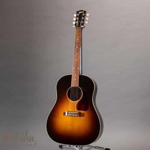 Gibson J-45 Standard 