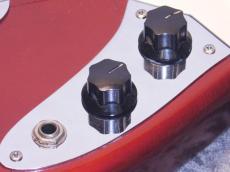 Fender Mustang Bass Competition Red '73_8