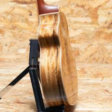 L.Luthier Le Manga C w/EQ_5