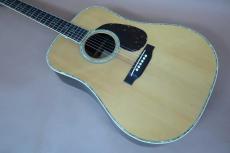 Cat's Eyes CE-2500 / Torch Inlay・U.S.A Grover 102G Peg・Ezo Spruce Top・Jacaranda Side and Back・ Snowflakes Cat’s Eye Inlay・Solid Abalone Trim and Rosette・Ebony Fingerboard and Long Saddle Bridge・本鼈甲 Pick guard 【W_2