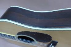 Cat's Eyes CE-2500 / Torch Inlay・U.S.A Grover 102G Peg・Ezo Spruce Top・Jacaranda Side and Back・ Snowflakes Cat’s Eye Inlay・Solid Abalone Trim and Rosette・Ebony Fingerboard and Long Saddle Bridge・本鼈甲 Pick guard 【W_4