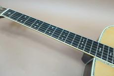 Cat's Eyes CE-2500 / Torch Inlay・U.S.A Grover 102G Peg・Ezo Spruce Top・Jacaranda Side and Back・ Snowflakes Cat’s Eye Inlay・Solid Abalone Trim and Rosette・Ebony Fingerboard and Long Saddle Bridge・本鼈甲 Pick guard 【W_8