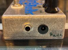 AKIMA&NEOS King Rocker Bass_4