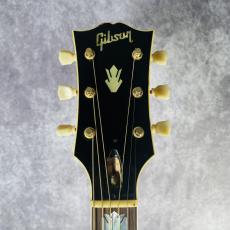 Gibson J-200_2