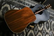 Gibson J-45 Deluxe Sunburst 1978_9