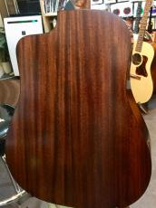 Bourgeois D/C Generation AGED TONE SITKA TOP!_4