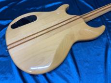 YAMAHA BB1200 Broad Bass_10