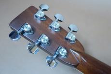 S.Yairi YD-303 / Original  S.yairi Peg・Solid Spruce Top・Side and Back Siam-Gaki (Ziricote)・Ebony Fingerboard and Bridge・White and Black Multi Binding・Under Finish Black Pick guard  【With Hard Case】  1976年製_10