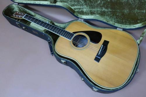 YAMAHA L-15 / 初期 Model Western Style Body・Original TM-50G Peg・Solid Ezo Spruce Top・Solid Jacaranda Side and Back・Ebony Fingerboard & Bridge・Small Guard【With Original Hard Case】 1976年製