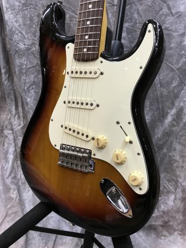 Fender Japan ST62-58US
