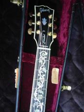 Gibson Custom Shop Monthly Limited Run J-45 Vine Custom Autumn Burst / Abalone Vine Inlay ・Solid Spruce Top・Solid Mystic Rosewood Side and Back・Figured Mahogany Neck・With LR Bags VTC 【With Original Case】2017_9
