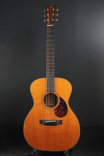 Breedlove OM R Deluxe