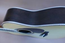 YAMAHA LL-86 Custom A.R.E / Flagship model・Solid Engelmann Spruce Top (A.R.E)・Solid Brazilian Rosewood Side and 2-Piece Back・Abalone Trim and Rosette・Tortoiseshell Pick guard・H.Sakurai Label Signed 【With Ori_5