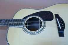 YAMAHA LL-86 Custom A.R.E / Flagship model・Solid Engelmann Spruce Top (A.R.E)・Solid Brazilian Rosewood Side and 2-Piece Back・Abalone Trim and Rosette・Tortoiseshell Pick guard・H.Sakurai Label Signed 【With Ori_12