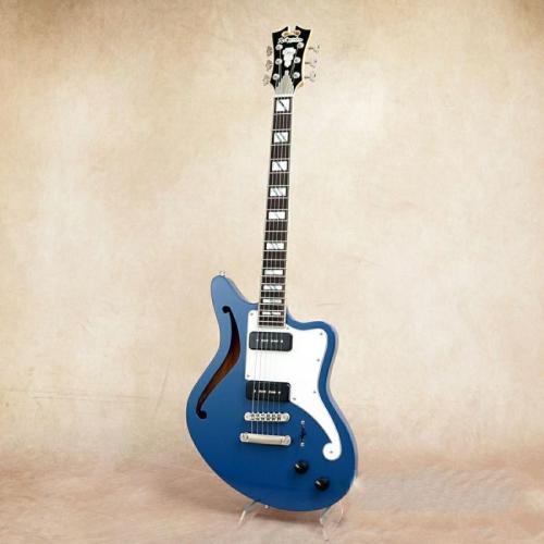 D'Angelico Deluxe Series Deluxe Bedford Limited Edition, Sapphire