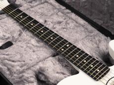 Fender Limited Edition FINNEAS American Acoustasonic Telecaster Ebony Fingerboard ~Satin Arctic White~_9