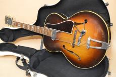 Gibson L-7 w/DeArmond PU　1947年製