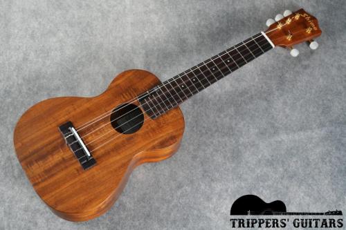 Shimo Guitars Switch 5 Concert (2022) Low-GとHigh-Gの切り替えが出来るコンサートウクレレです!