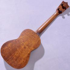 Martin 1T IZ Tenor Uke 2024年製【中古】【揺れるキルテッドマホガニー!】【クロサワ本店】【48回無金利分割】_9