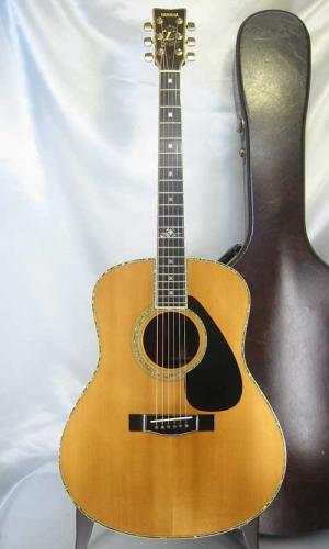 YAMAHA L-55 Custom /　Flagship Model・Head Inlay・Abalone Trim・Solid Premium Grade Ezo Spruce Top・Solid Premium Grade Jacaranda Side and Back・Terry Nakamoto Sign 【With Custom Hard Case】　1981年製