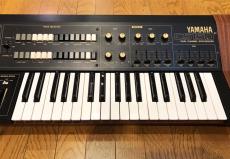 YAMAHA CS15D DUAL CHANNEL SYNTHESIZER_2