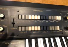 YAMAHA CS15D DUAL CHANNEL SYNTHESIZER_4