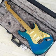 Fender Limited Edition American Ultra II Stratocaster HSS RMN Aurora Rainbow Metallic_5