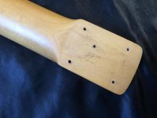 Art Tech 製メイプルネック　ミディアムスケール　24F_5