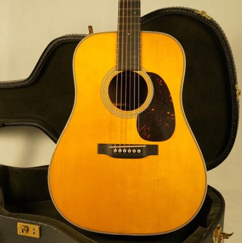 Martin D-28 Authentic 1937 Aged Guatemalan #2824377【2023年製】