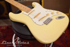 Fender Japan Late '80s ST72-95DM 22Frets Mod. (Yellow White)_2