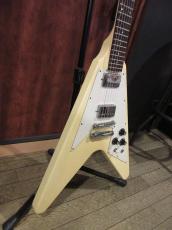 Gibson 1983 FLYING V White_4