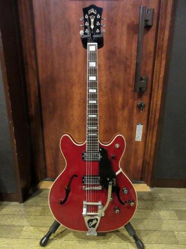 Guild 1965 Starfire V Cherry Red