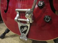 Guild 1965 Starfire V Cherry Red_3